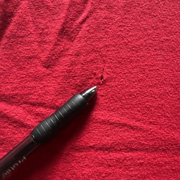 Crooks & Castles Sleeveless Graphic Tank Top Shirt Men Size Medium Red Logo - Picture 7 of 7